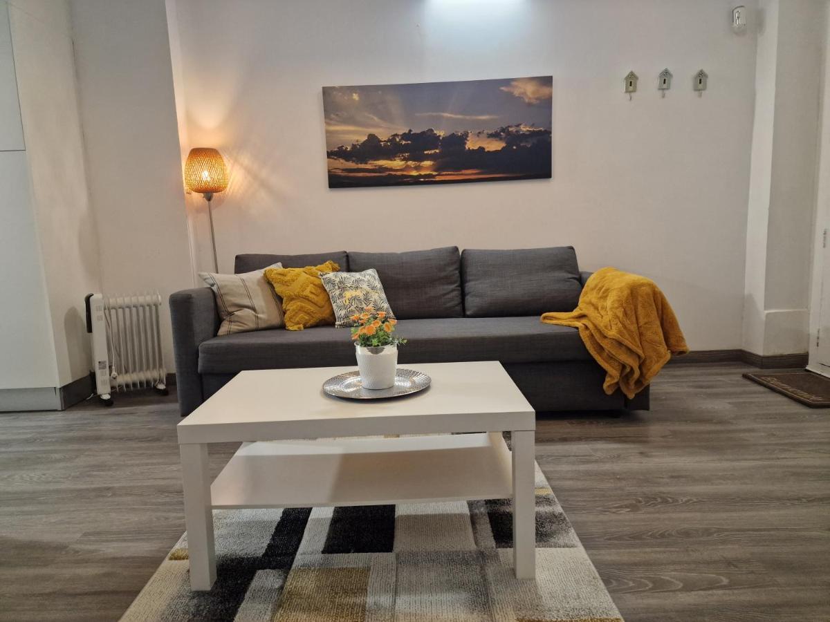 Cabanal Home Valence Extérieur photo